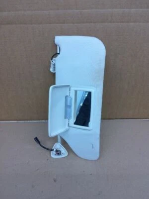 Левый солнцезащитный козырек с подсветкой подходит для 08-10 300 252323 - Изображение 1 из 4