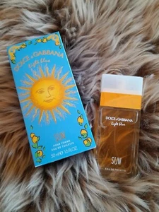 Dolce & Gabbana Light Blue Sun Pour Femme EdT Spray 50 ml, Parfum für Frauen - Bild 1 von 1