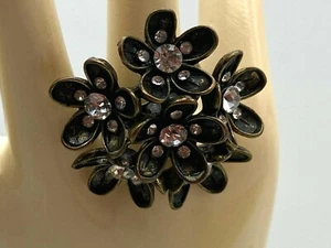 Vintage Rhinestone Diamante Bunch Of Flowers Design Yellow Metal Ring Size M1/2 - Picture 1 of 10