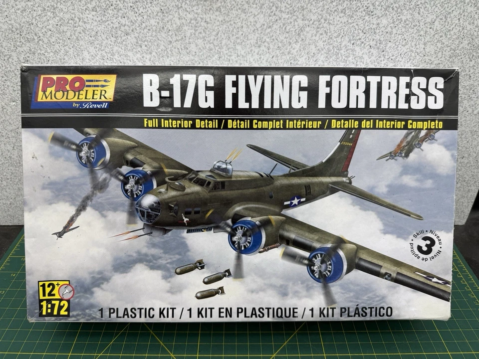 Revell Pro Modeler WW2 B-17G Flying Fortress 1/72 Model Plane Kit 85-5861 - Image 1 of 4