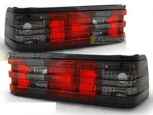 Coppia di Fari Posteriori per Mercedes W201 190 1982-1993 Rosso Fumè IT LTME11-E - Imagen 1 de 8