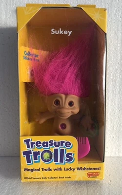 De colección 1998 Galoob 3” Treasure Troll SUKEY Pink Hair & Wishstone NUEVO sin abrir Foto 1 de 4