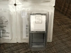 SCHNEIDER ETHERNET RJ45 connector Unica MGU3.422.12 MGU342212 - Picture 1 of 2