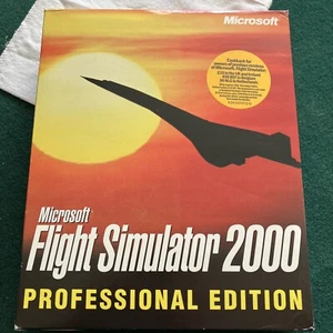 Microsoft Flight Simulator 2000 PROFESSIONAL EDITION - Complete Big Box Vintage - Picture 1 of 12