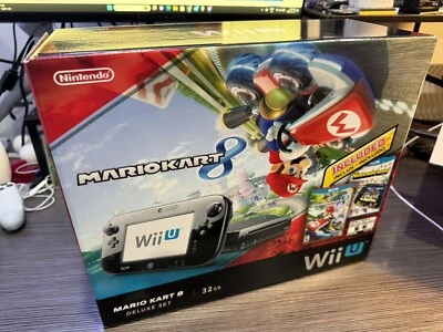 Nintendo Wii U Mario Kart 8 Deluxe 32GB CIB with Games - Very Good - READ DESC - - Image 1 of 4