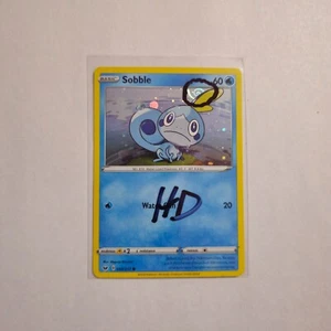 HD SWIRL 🌀 Sobble 054/202 Cosmos Holo Rare Sword & Shield Pokemon Card - NM - Imagen 1 de 2