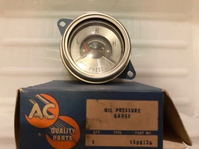 Manómetro de presión de aceite Buick 1955 nuevo en stock. Hermoso! Super, Roadmaster Foto 1 de 4