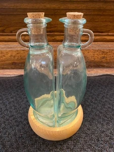 Vintage Öl und Essig Glas Flaschen Set mit Holztablett Made in Italy - Bild 1 von 5