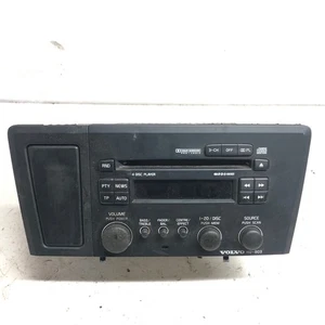 VOLVO V70 2.4 DIESEL ARMATURENBRETT STEREO RADIO HEAD UNIT 30657638 2002 - 2007 - Bild 1 von 6
