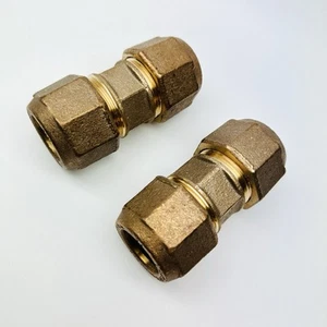 Lote de 2 Mueller H-15403N 1" Recto 3 Piezas Unión, Latón 110 CTS OD Compresión - Imagen 1 de 6