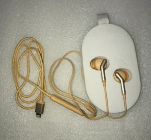 Libratone Lightning in-Ear Active Noise Cancelling Earbuds,4 iphone Elegant nude - Picture 1 of 4