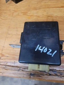 Módulo de advertencia de robo Toyota Supra MK3 1989-92 89730-14021 - Imagen 1 de 2
