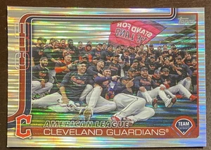 2025 Topps Series 2 #612 Cleveland Guardians Tinsel Foil - Picture 1 of 1