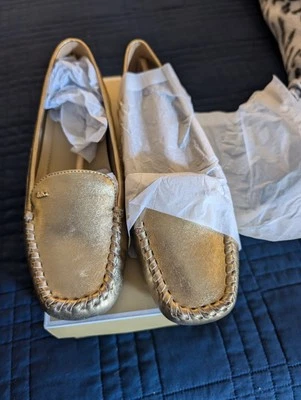 New In Box Eve Moc Metallic Leather Pale Gold US 8.5 - Image 1 of 4