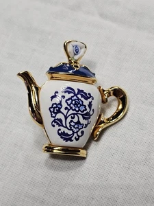 AVON Vintage Teekanne Anstecknadel Brosche 80er Jahre blau Porzellan rosegoldfarben - Bild 1 von 7