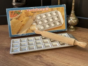 Imperia Raviolamp Mold 24 Pcs Ravioli Classic Aluminium Printed Steel Unused - Picture 1 of 10