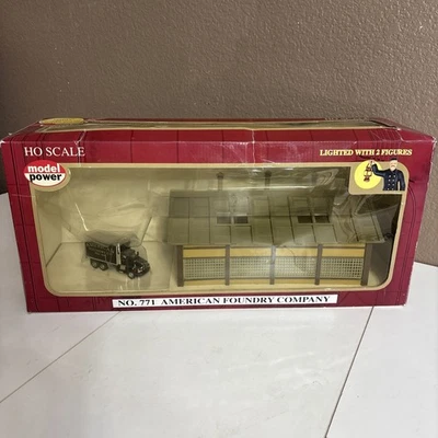 #771 Model Power HO 1/87 American Foundry Company Building w/Delivery Truck - Image 1 of 4