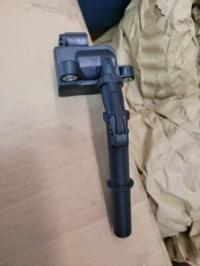 2011-2018 Mercedes GLK 350 E350 GLE350 S550 Ignition Coil Pack BOSCH 0221604067 - Picture 1 of 3