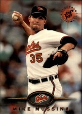 1995 Stadium Club Baltimore Orioles Baseball Card #426 Mike Mussina