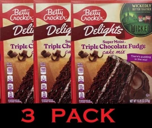 Betty Crocker Delights SUPER MOIST Triple Chocolate Fudge Cake Mix 13.25 oz 3 PK - Picture 1 of 4