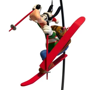Adorno de Navidad de Esquí Disney Goofy Años 90 De Colección, Usado en Excelente Condición - Imagen 1 de 3
