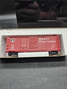 Vagón de tren Accurail HO Great Northern 40' combo puerta vagón de carga - Imagen 1 de 8