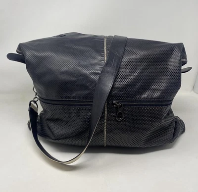 Bottega Veneta Black intrecciato mesh leather shoulder clutch bag W/strap - Image 1 of 4