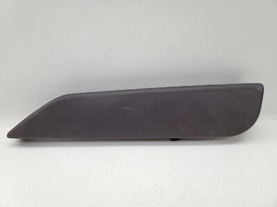 1984-1985 Toyota Celica Supra темно-бордовый левое заднее сиденье задний подлокотник подлокотник - Изображение 1 из 4