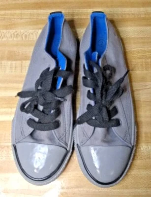 Tênis Airwalk menina/menino tamanho 2 sem marcação lona cinza preto renda sola de borracha - Imagem 1 de 2