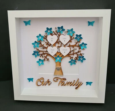 ☆ PERSONALISED OUR FAMILY TREE  3D BOX FRAME.XMAS GIFT. UNIQUE  HANDMADE GIFT ☆ - Image 1 of 4