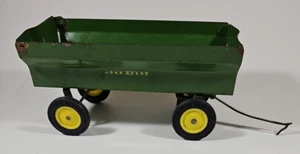 Toy Vintage John Deere Farm Tractor Flare Side Wagon 1:16 Ertl Pressed Steel - Picture 1 of 6