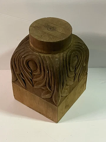 ANTIQUE ARCHITECTURAL SALVAGE OAK WOOD HAND CARVED NEWEL POST BANK BLDG 1920 Cover