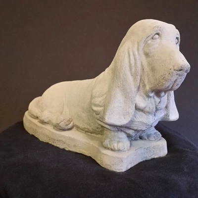 Basset Hound 11" Largo Hormigón Perro Estatua Jardín Patio Exterior Decoración Cemento Foto 1 de 4