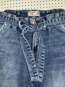 Abercrombie Kids Jeans Girls 15/16 High Rise Mini Mom - Picture 1 of 11