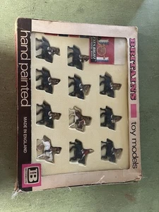 Britains LTD (7840) Plastic The Mounted Band Of Guards Box Is In Rough Condition - Picture 1 of 3