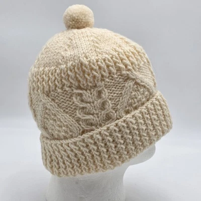 Gorro Bonner Of Ireland Pure para mujer color crema tejido con cable talla única Foto 1 de 4