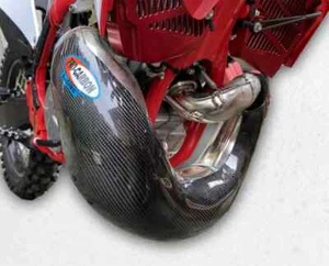 PROTECTOR ESCAPE CARBONO PRO ESTÁNDAR GAS GAS EC250 EC300 2021-2023 - Imagen 1 de 2