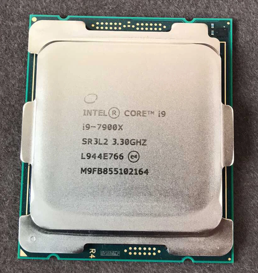 Intel Core i9-7900X 3.30GHz 10-Core 13.75M LGA-2066 SR3L2 X-series CPU Processor - Image 1 of 1