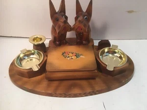 VINTAGE WOOD CARVED ANRI ITALY-SWISS 2 DOGS BOX SMOKING STAND - Picture 1 of 10