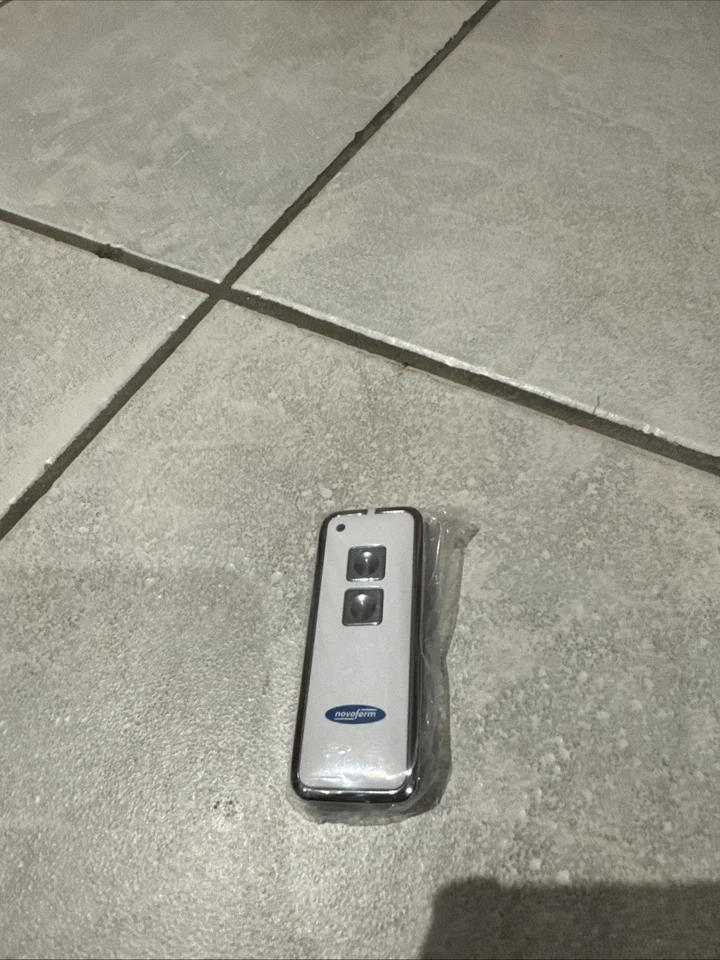 Novoferm Handsender Mini-Novotron 522 Design, 2-Kanal - Bild 1 von 1