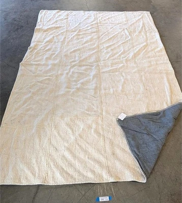 Alfombra grande de fibra de cáñamo natural y mezclilla Foto 1 de 4