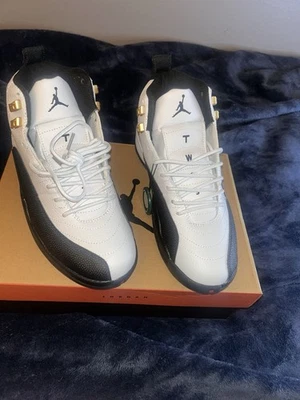 Taxi Air Jordan 12 Retro 2025 Foto 1 de 4