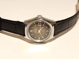 VINTAGE RARE ST. STEEL LADIES SWISS AUTOMATIC WATCH "CERTINA" 21J. CLUB 2000 - Picture 1 of 16