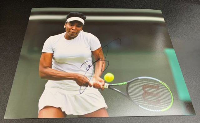 Serena Venus Williams SIGNED Serving From Hip SC 1st Ed PSA/DNA AUTOGRAPHED  NEW 9780618576531