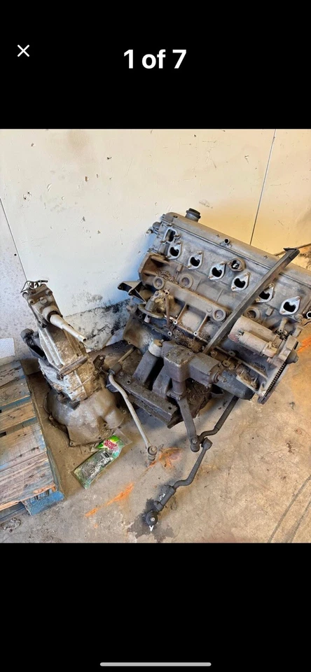 BMW E9 1970 transmisión manual de 4 velocidades con carcasa Bell estado usado 2800 unidades Foto 1 de 1