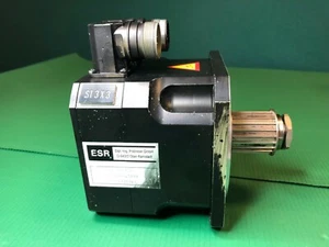 ESR Pollmeier SBK4-0100-45-4-125/XS-B Server Motor - Picture 1 of 11