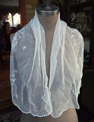 Cachecol de renda vintage feito à mão - Imagem 1 de 4