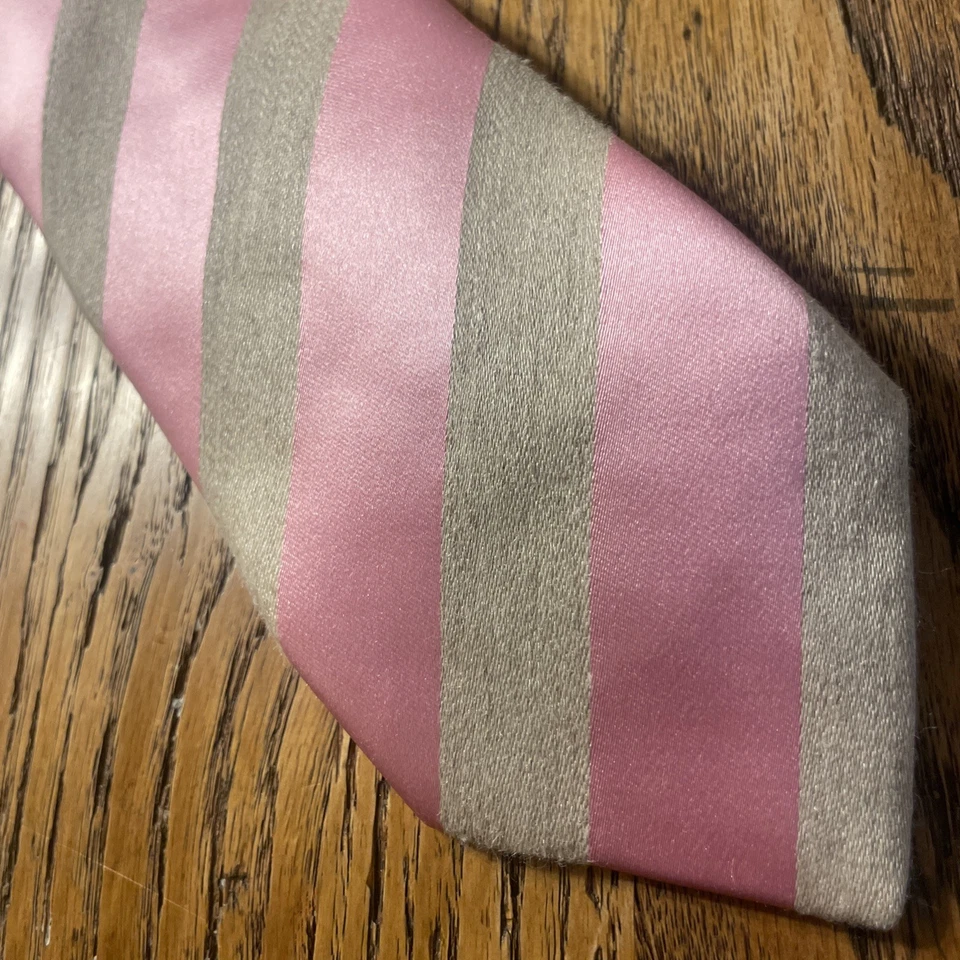 Corbata Thomas Rosa Fina Reino Unido Tejida a Rayas Seda y Lino Usada en Excelente Condición Hecha en Marruecos Foto 1 de 4