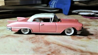 Cadillac El Dorado 1957 conv. Hot Wheels Foto 1 de 3