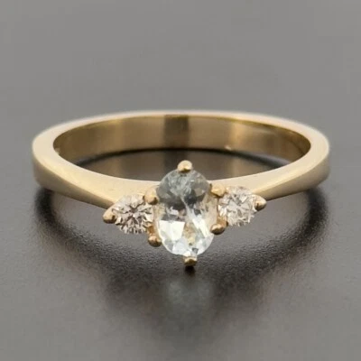 9ct Yellow Gold Blue Topaz & Diamond Three Stone Size O Hallmarked - Image 1 of 4